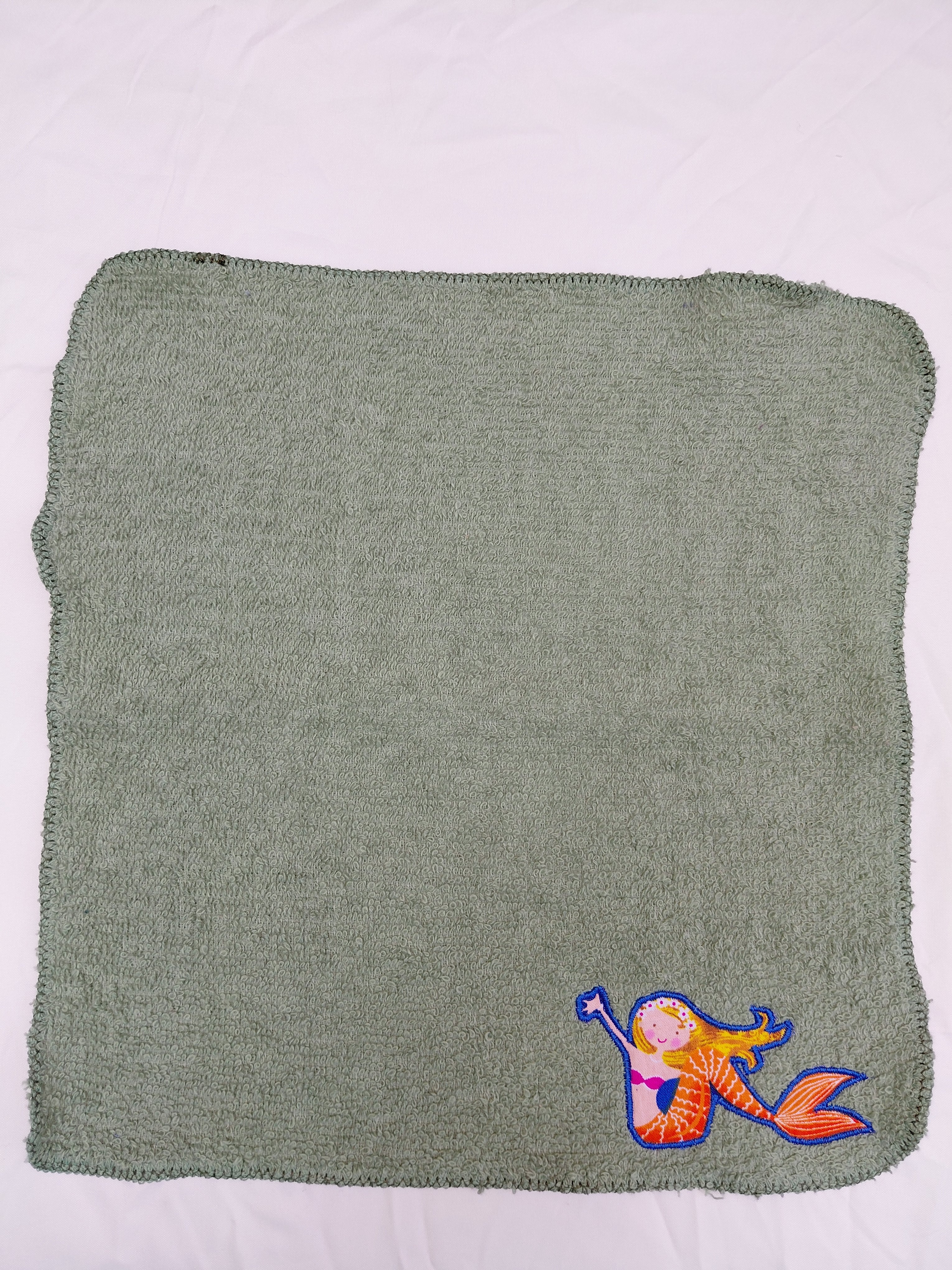 Mermaid Gift for Kids – Handcrafted Sage Green Washcloth, Unique Birthday Gift for Girls, Handmade Beach Bath Accessory