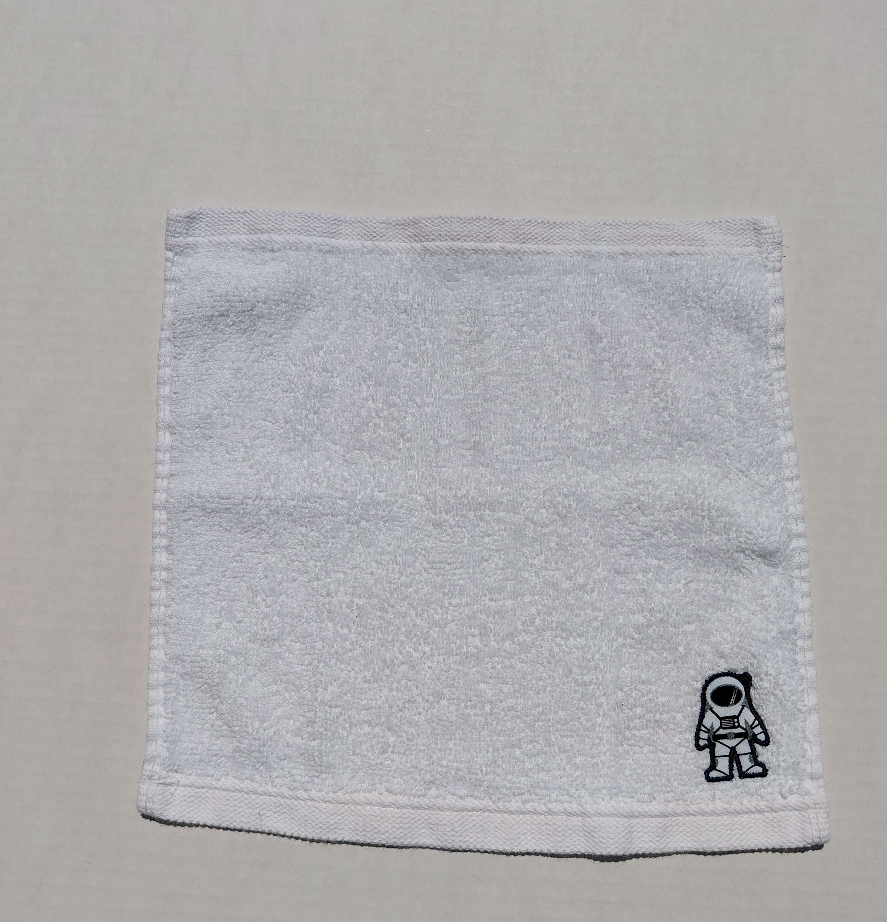 Space Gift for Kids – Handcrafted Snow White Washcloth, Unique Birthday Gift, Handmade Astronaut Bath Accessory