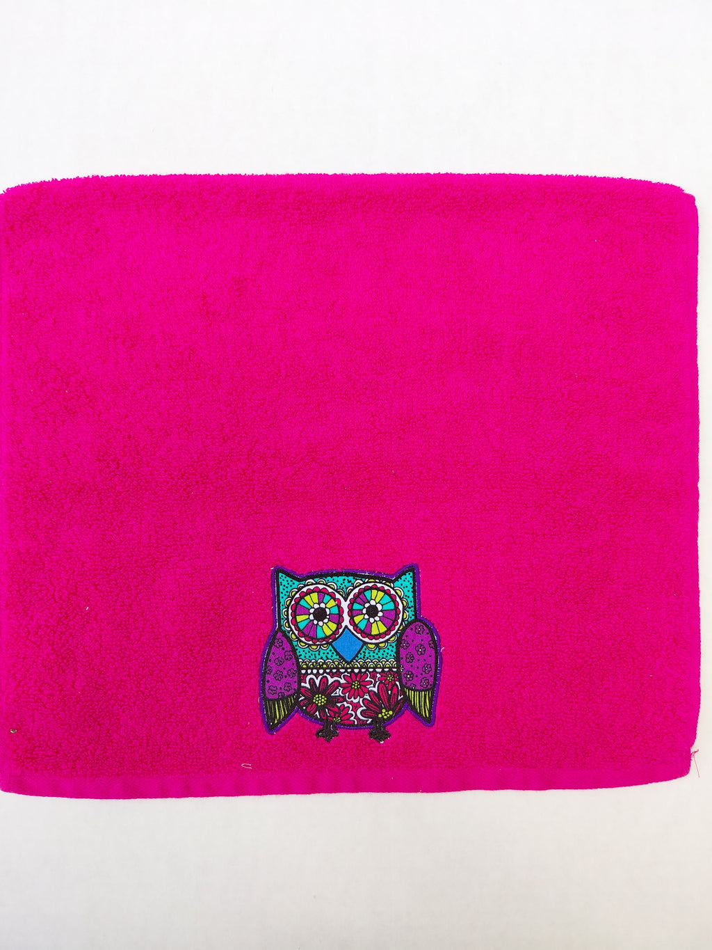 Owl Gift for Kids – Handcrafted Magenta Hand Towel with Deep Purple Owl, Unique Birthday Gift, Handmade Bath Accessory