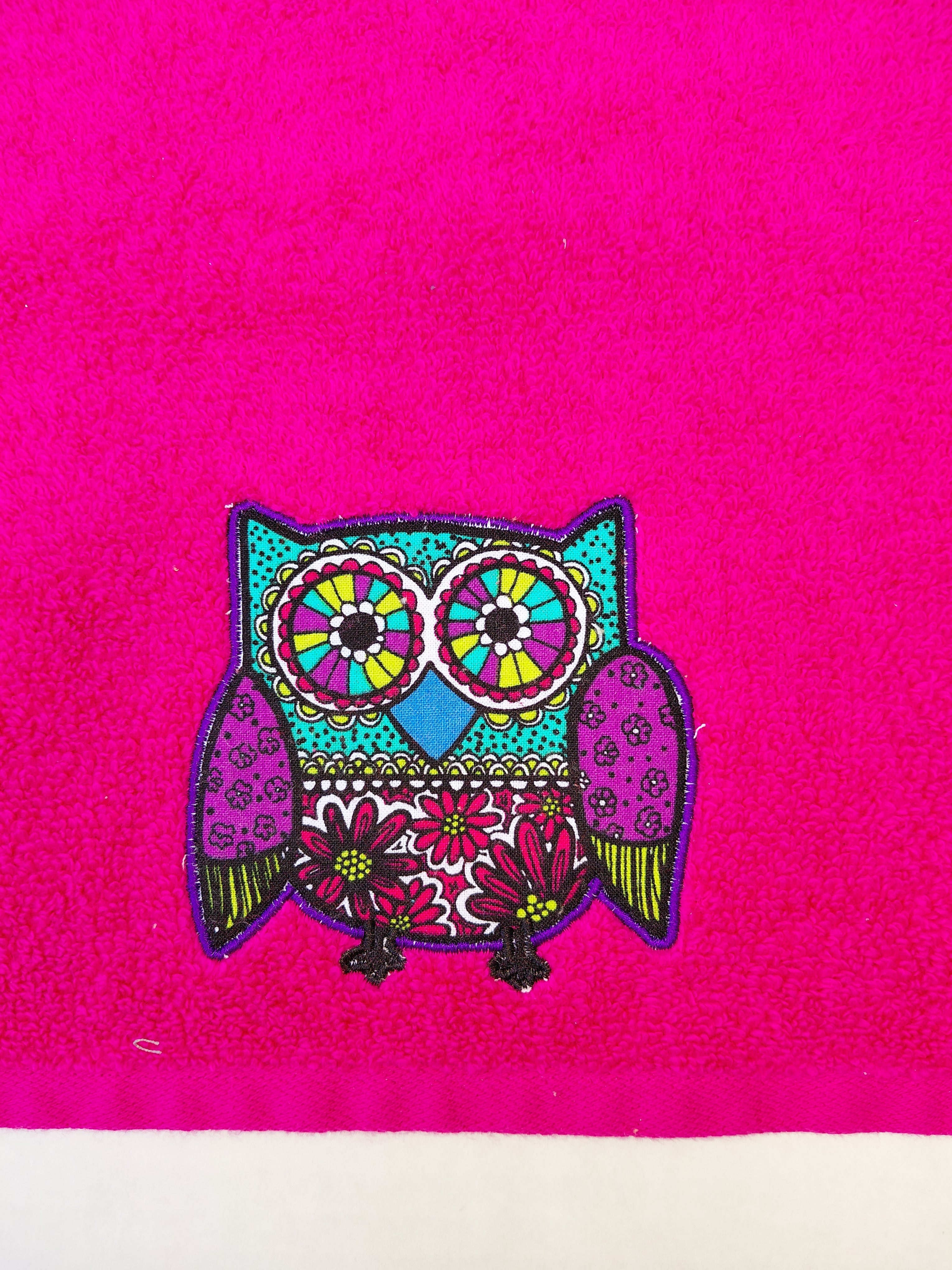 Owl Gift for Kids – Handcrafted Magenta Hand Towel with Deep Purple Owl, Unique Birthday Gift, Handmade Bath Accessory