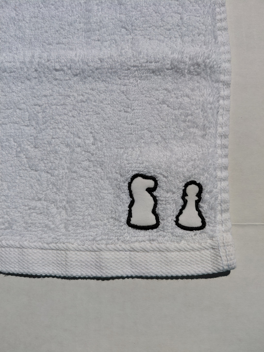 Chess Knight & Pawn Washcloth – Handcrafted Snow White Bath Cloth | Chess Gift, Unique Handmade Bath Accessory